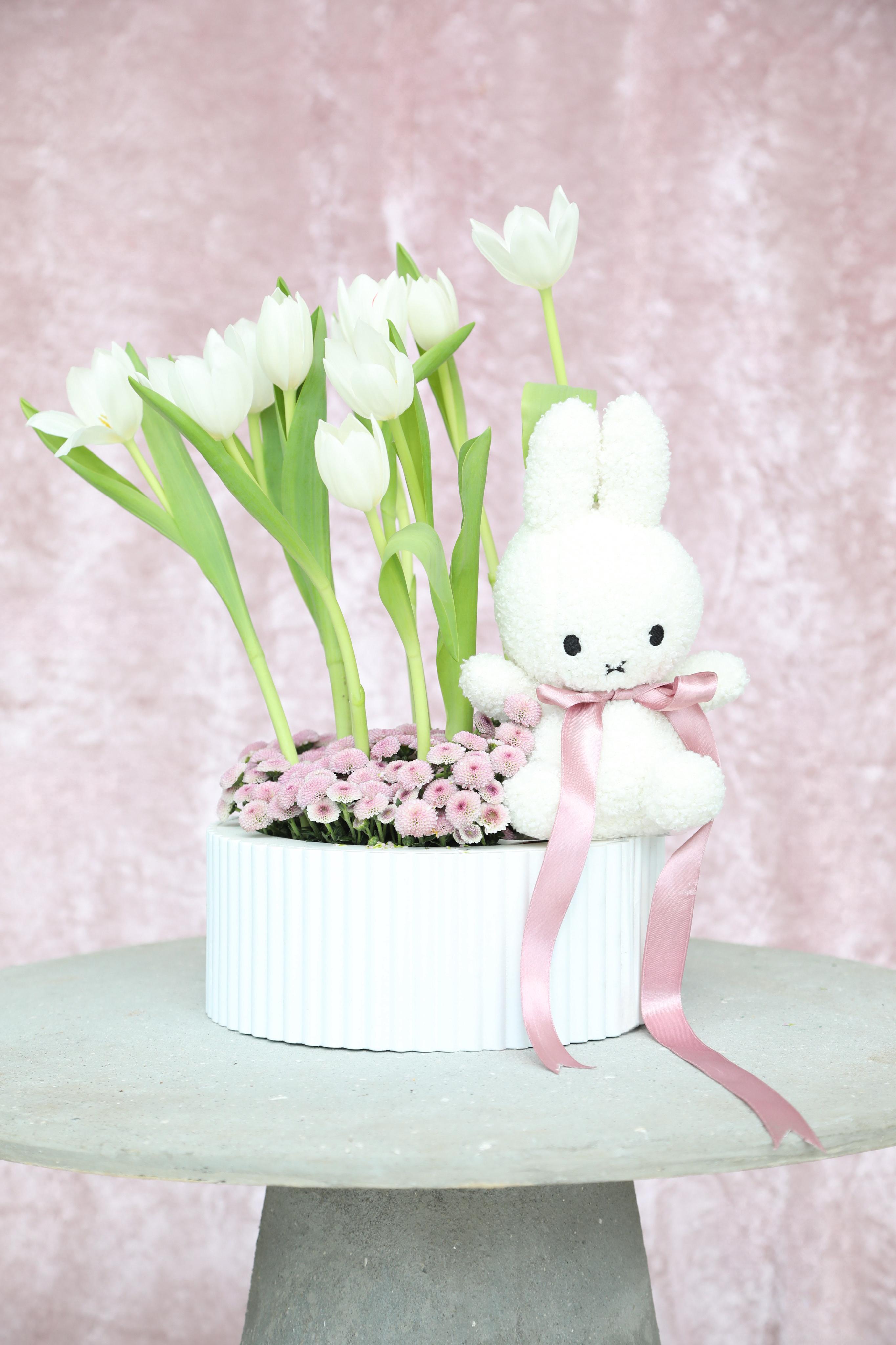Bunny Bloom Gia